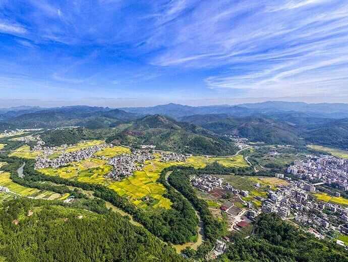  廣西梧州：田園“豐”景如畫